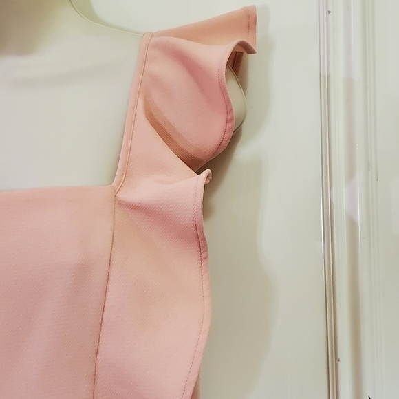 BCBG GENERATION Peach Pink Square Neck Ruffle Mini Dress, Size 6 - Picture 11 of 16